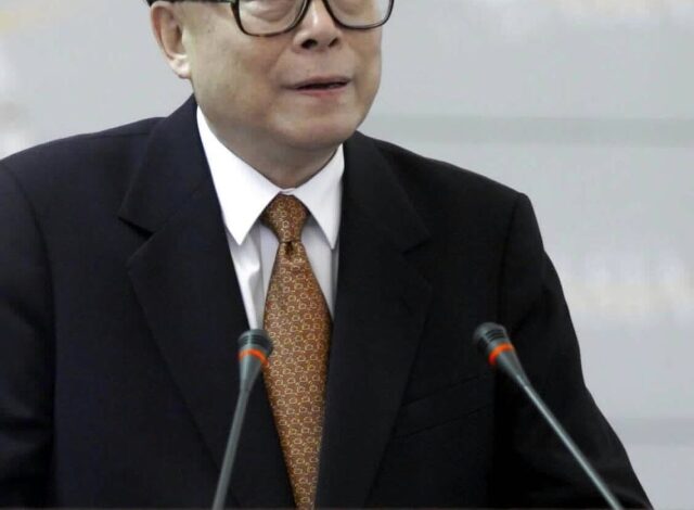江泽民论延安精神