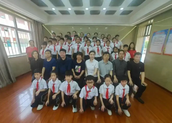 邯郸市延安精神研究会开展延安精神进商城镇中心小学活动
